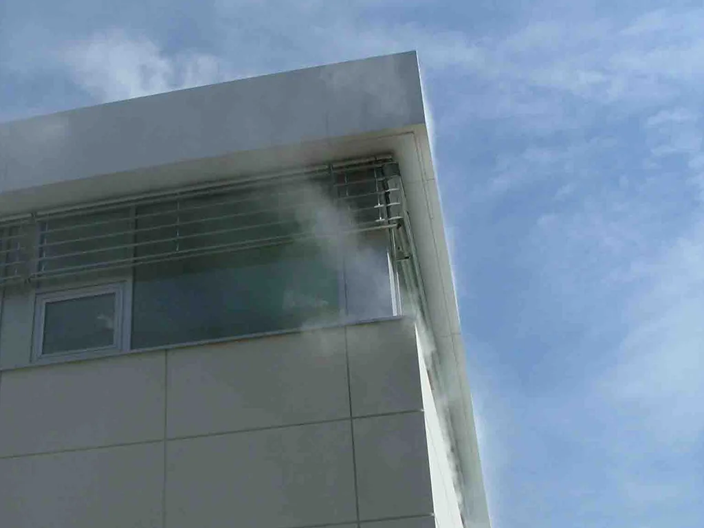 How a Leaky Building Envelope Contributes to Mold Growth