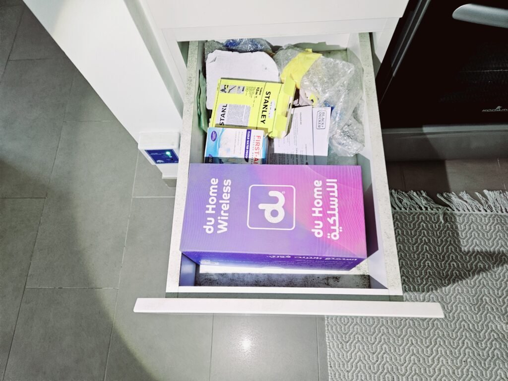 mold in kitchen drawers due to high humidity in the apartment in dubai